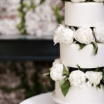 7 White Wedding Cakes that Prove Classic is Best - Fairly Southern