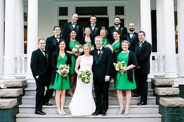Preppy and Classic Kelly Green Wedding - Fairly Southern